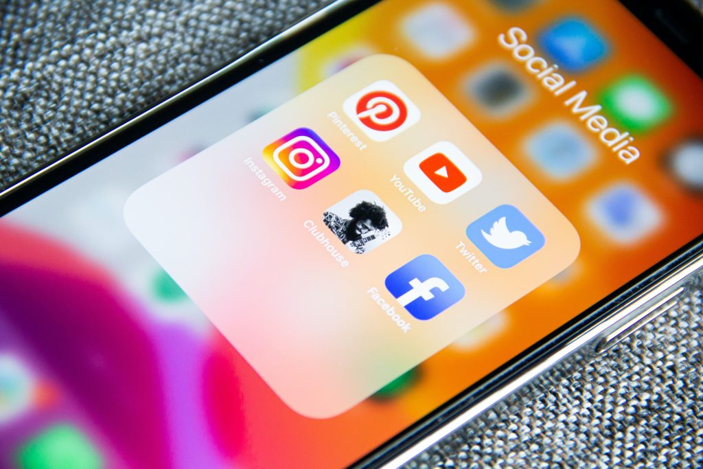 Dominando las Redes Sociales para obtener el Éxito en el Mundo Digital 2 Dominando las Redes Sociales para obtener el Éxito en el Mundo Digital