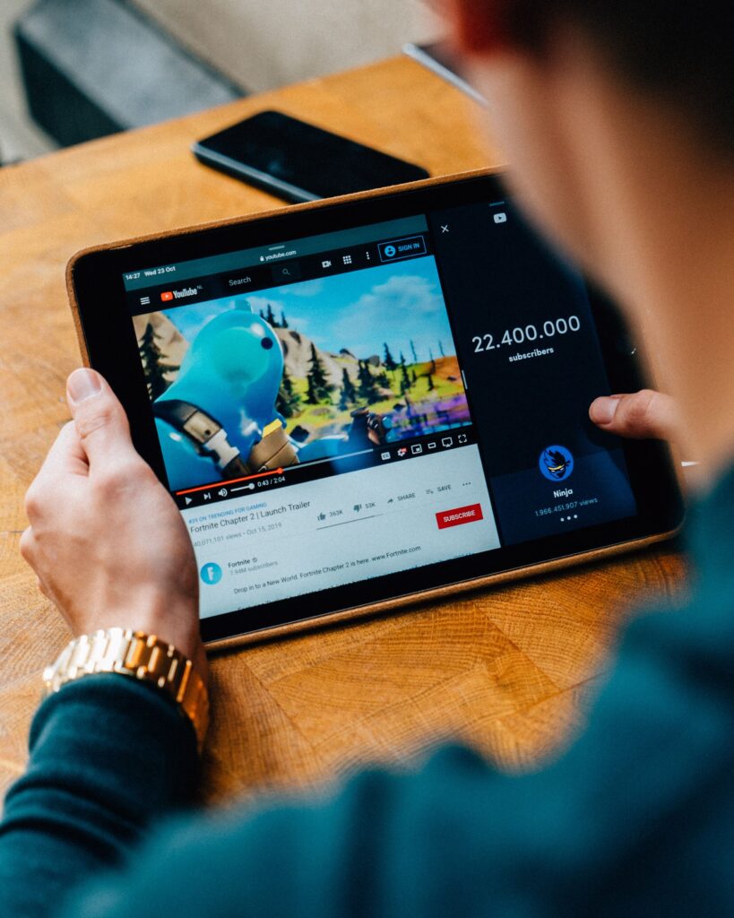 Las Tendencias de YouTube que Debes Aprovechar para Destacar 2 Las Tendencias de YouTube que Debes Aprovechar para Destacar
